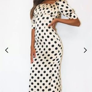 Polka dot sarin midi dress